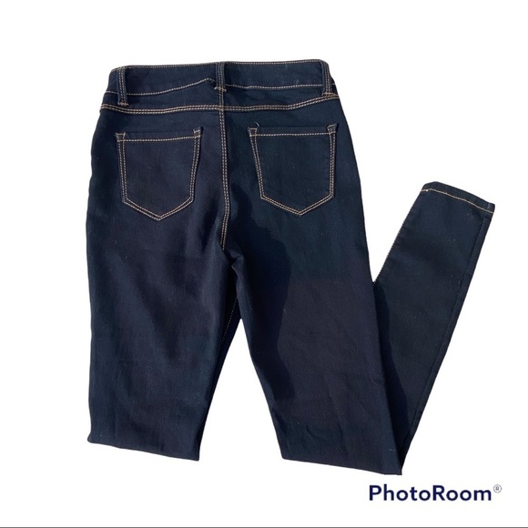 SIZE 1 Jeans​ - Picture 2 of 4